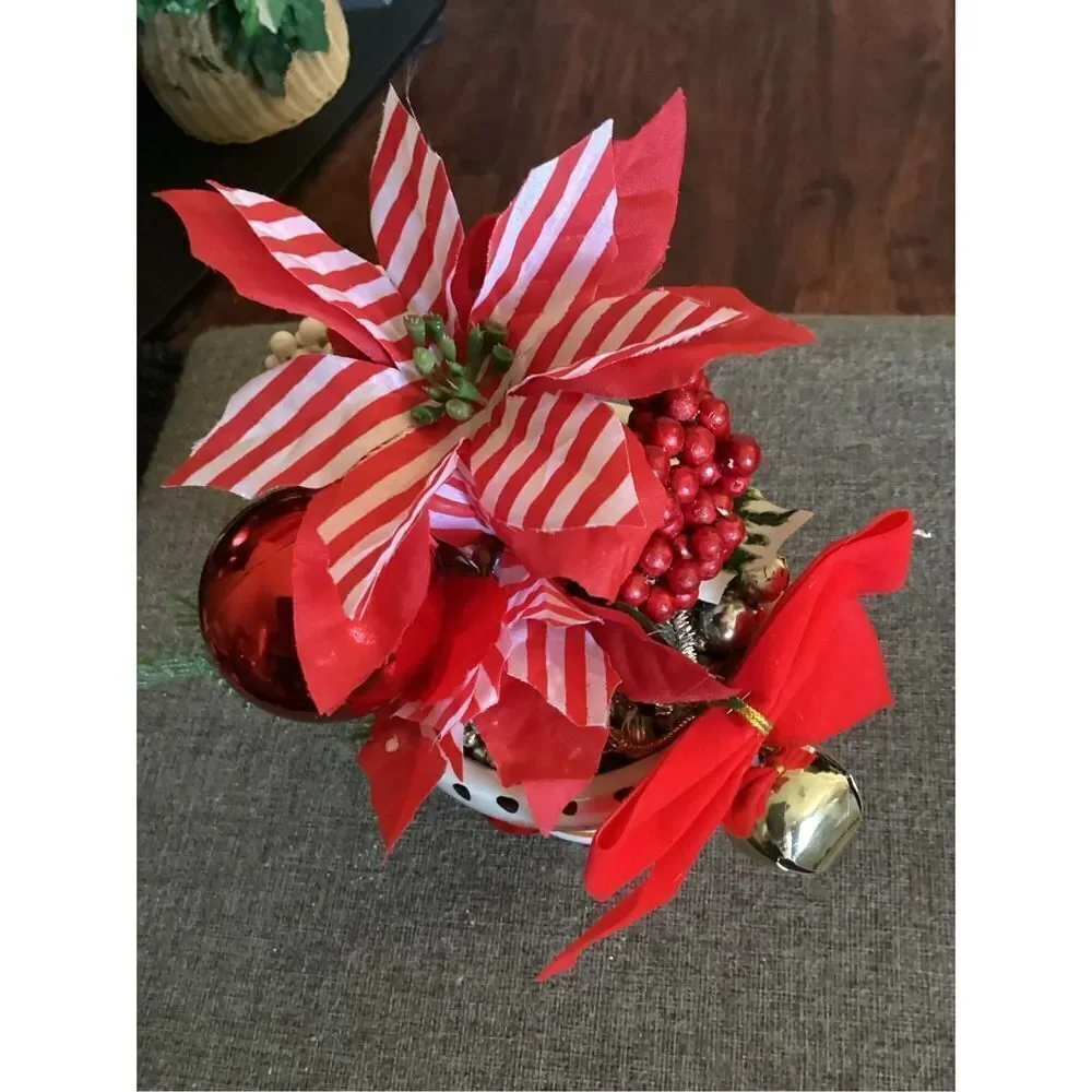 Christmas Holiday Centerpiece